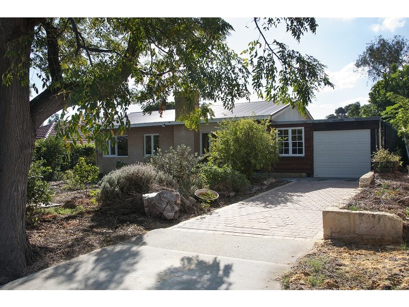 12 Goneril Way, Coolbellup WA 6163