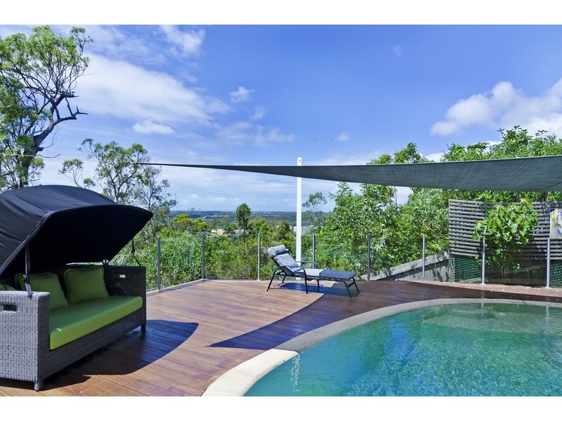 13  Highvale Drive, Helensvale QLD 4212