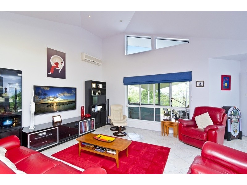 13  Highvale Drive, Helensvale QLD 4212