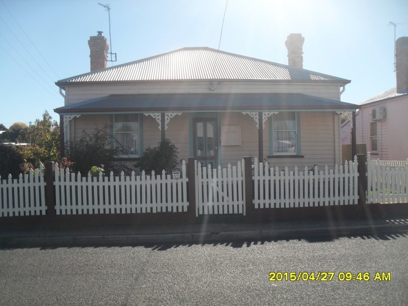 12 Elizabeth Street, Devonport TAS 7310