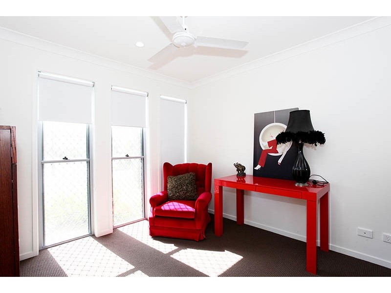 87B Brookside Circuit, Ormeau QLD 4208