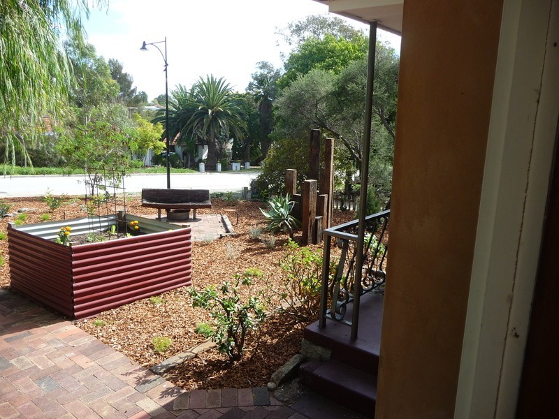 14 Cutts Street, Hamilton Hill WA 6163