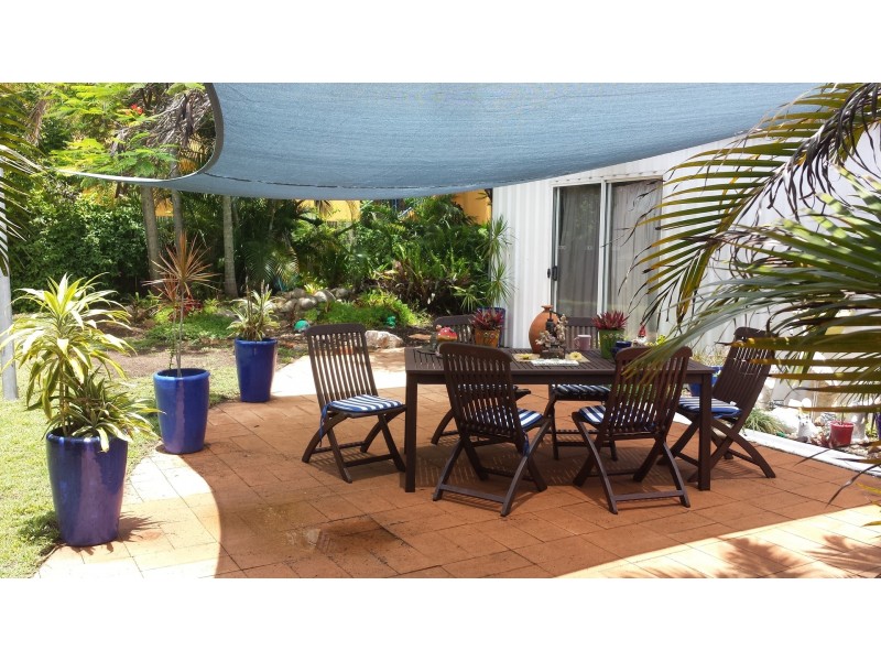 8 Denmans Camp Road, Torquay QLD 4655