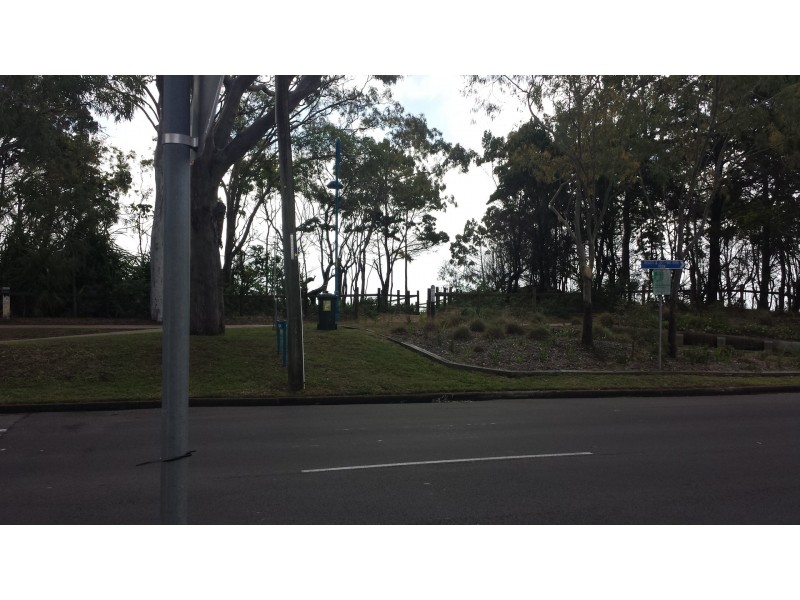 8 Denmans Camp Road, Torquay QLD 4655