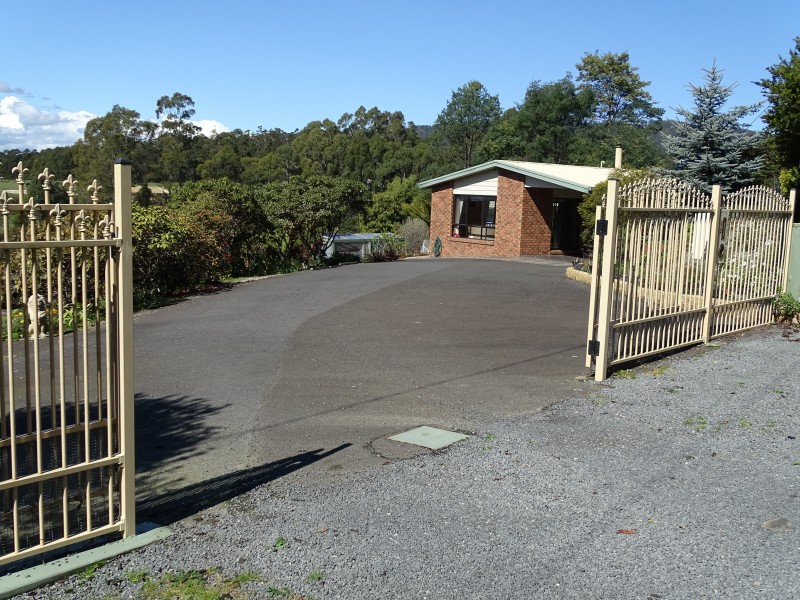 95 Clayton Drive, Spreyton TAS 7310