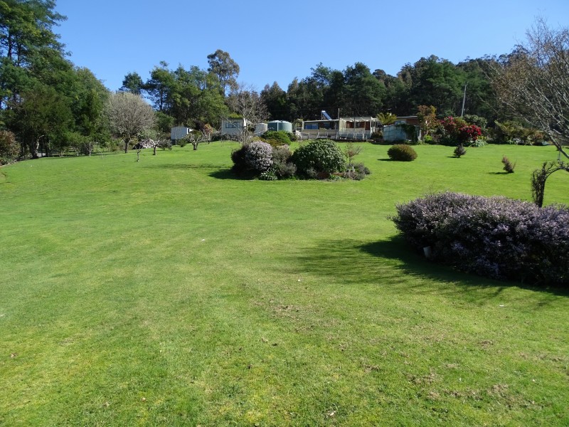95 Clayton Drive, Spreyton TAS 7310