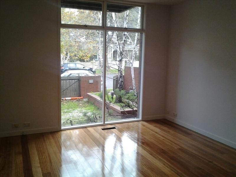 36a Longmore Street, St Kilda West VIC 3182