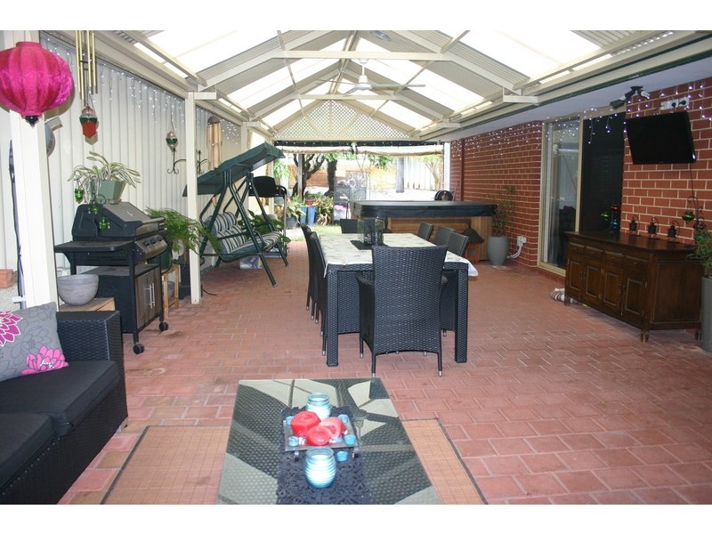 18 Paterson Street, Bayswater WA 6053