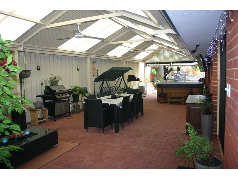 18 Paterson Street, Bayswater WA 6053