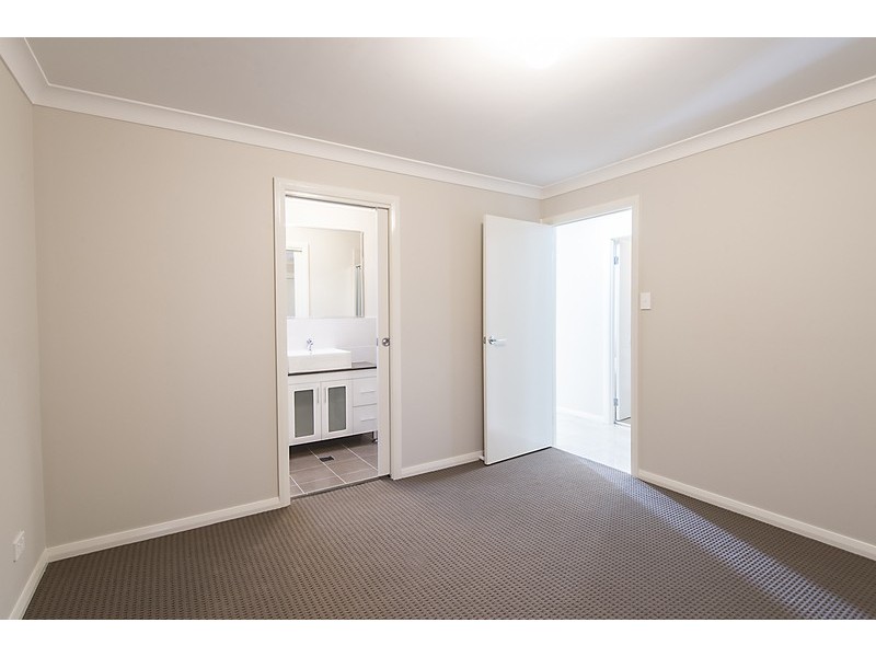 62 Village Circuit, Gregory Hills NSW 2557