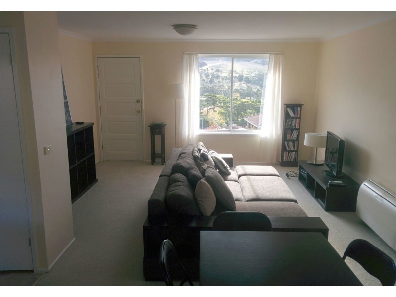 2/18 Longley Court, Glenorchy TAS 7010