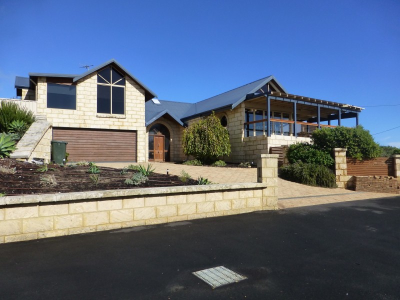 8 Quartermaine Court, Binningup WA 6233