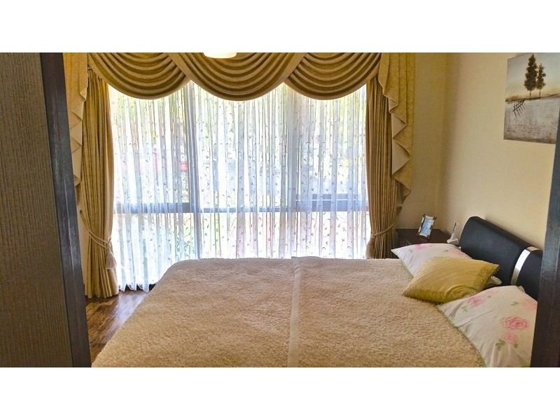 87 Sydney Parkinson Avenue, Endeavour Hills VIC 3802