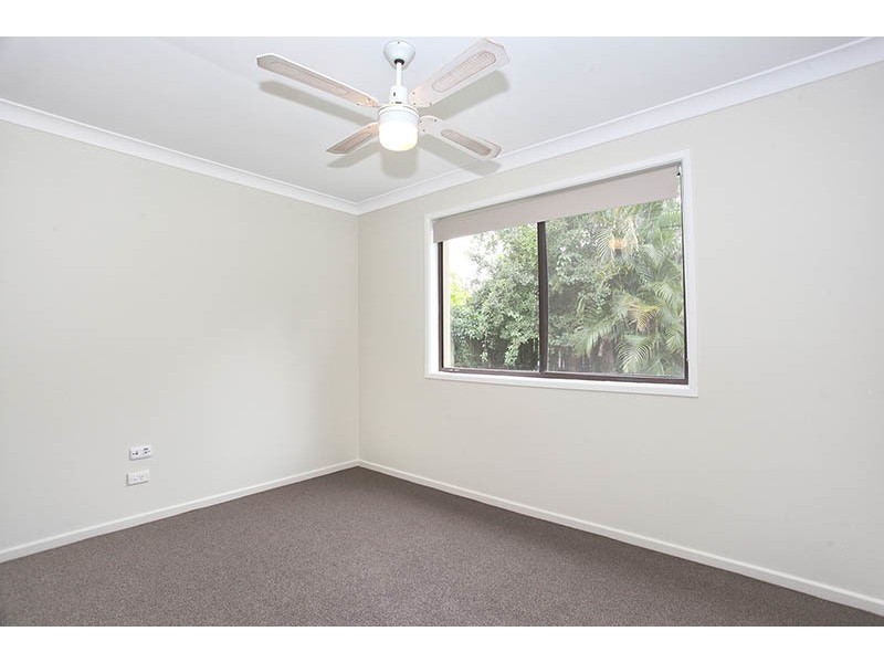 23 Barradine Crescent, Helensvale QLD 4212