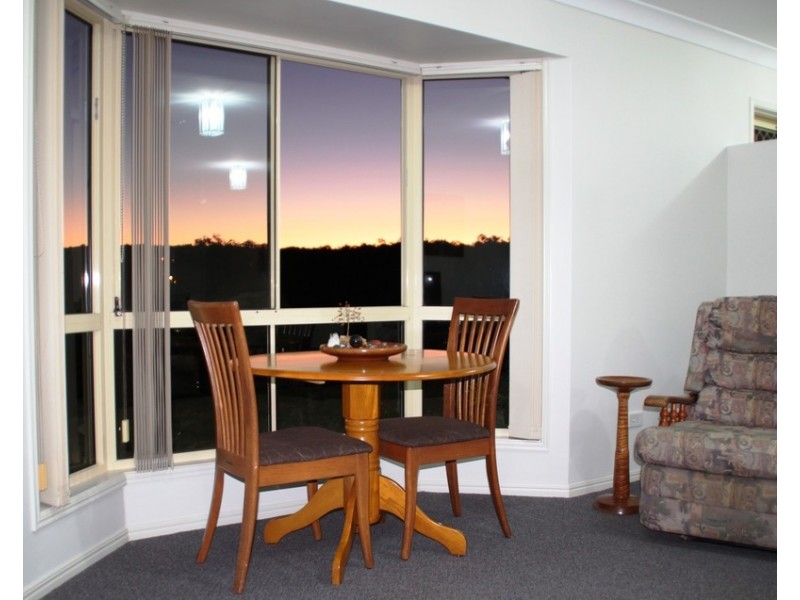 3 Pinemount Crescent, Oxenford QLD 4210