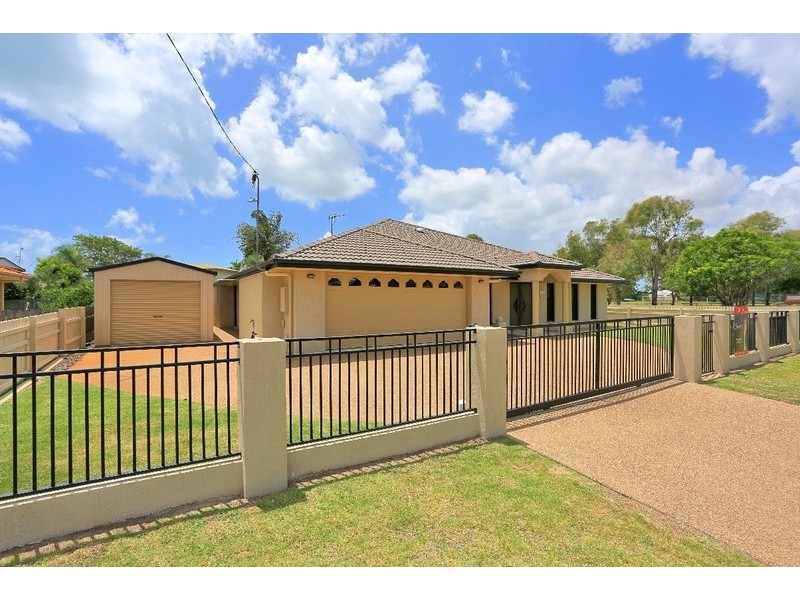 2 Acacia Street, Moore Park Beach QLD 4670