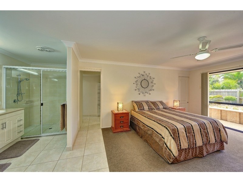 2 Acacia Street, Moore Park Beach QLD 4670