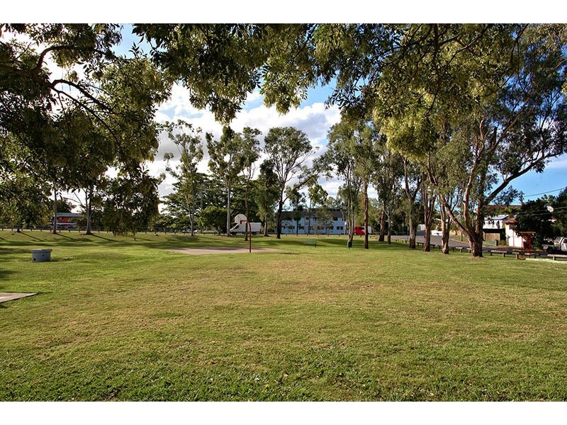 100 Dunellan Street, Greenslopes QLD 4120