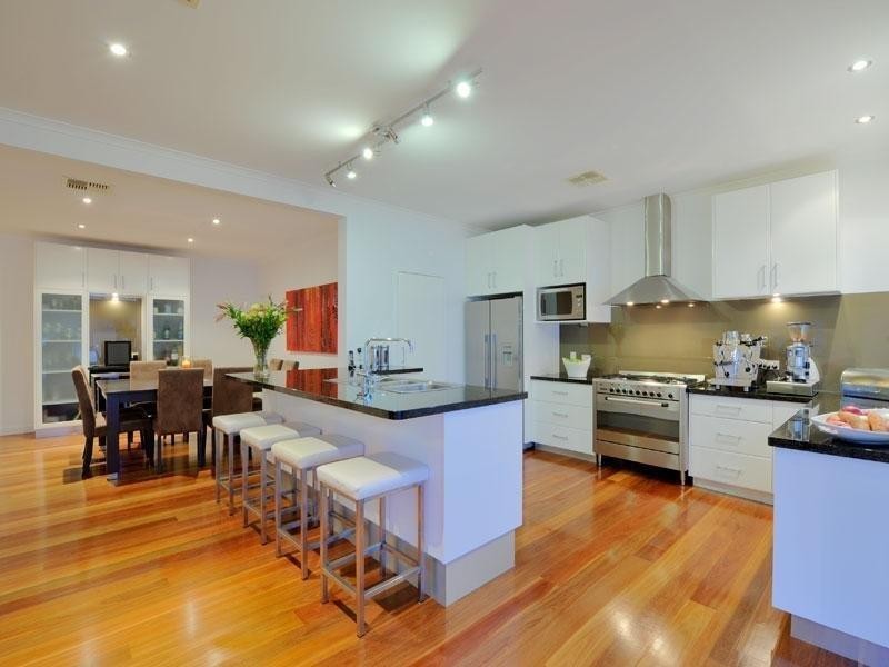 65 Hunter Street, Greenslopes QLD 4120
