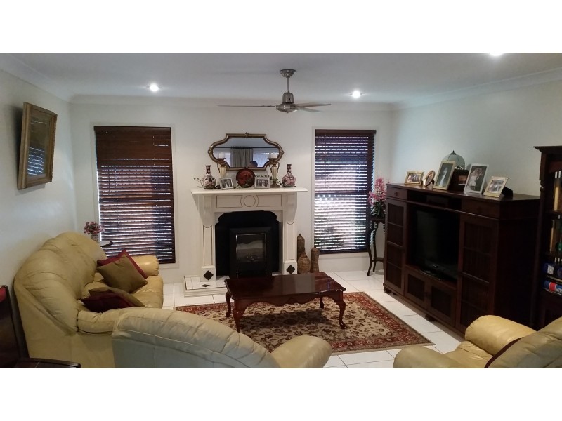 14 Scherer Boulevard, Kepnock QLD 4670