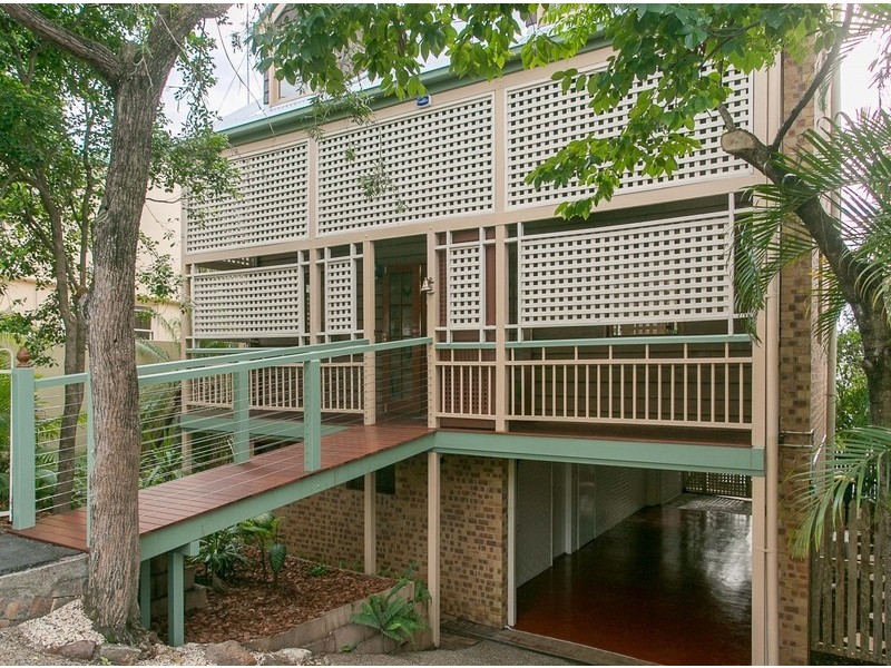 33  Kinross Street, Spring Hill QLD 4000