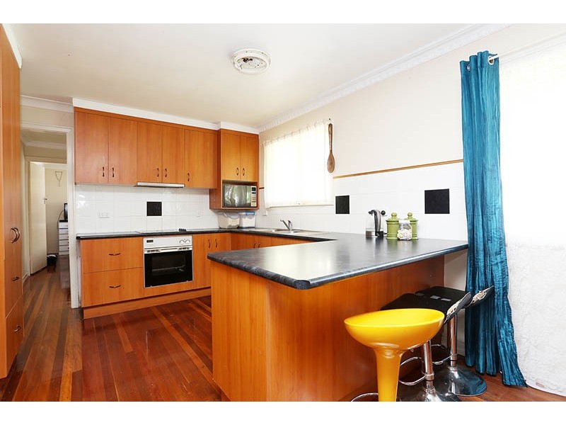 12A McGill, Raceview QLD 4305