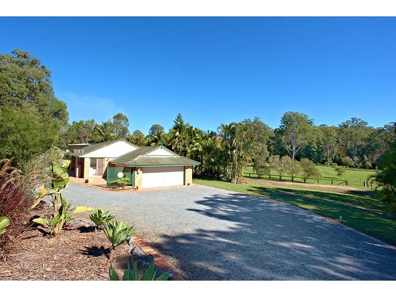 2 – 8 Birdlife Court, Mount Nathan QLD 4211
