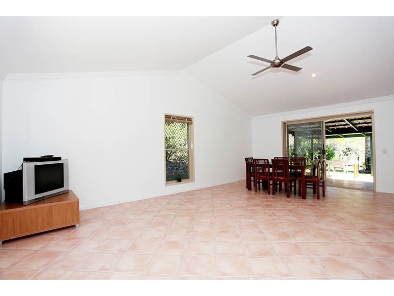 2 – 8 Birdlife Court, Mount Nathan QLD 4211