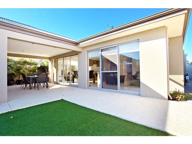 26 BENGELLO PLACE, Burns Beach WA 6028