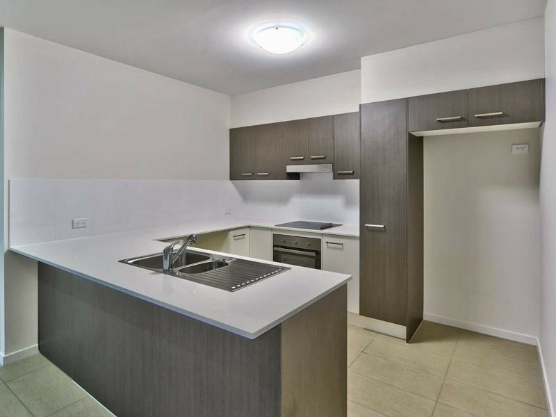 2/147 Baringa Street, Morningside QLD 4170