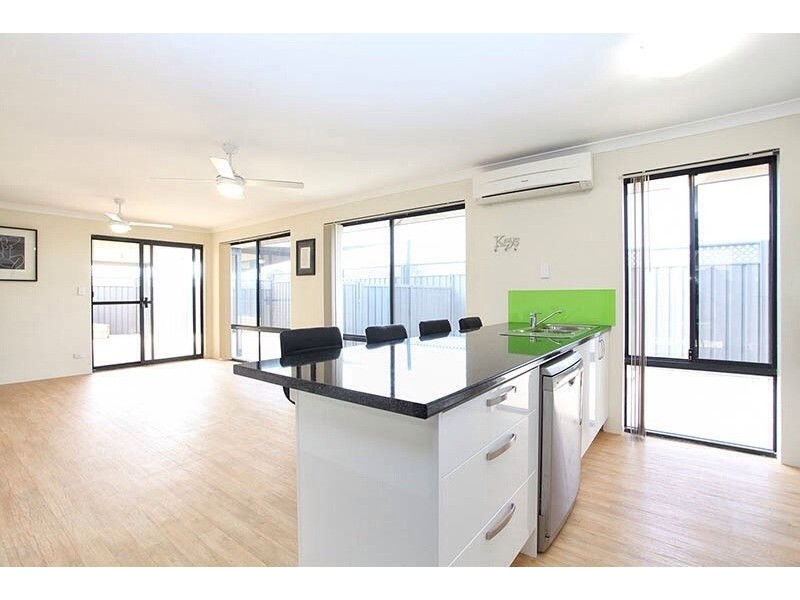 1 Boobook Lane, Baldivis WA 6171