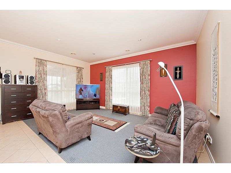 65 Arthurs Crescent, Strathfieldsaye VIC 3551