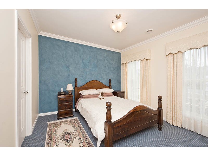65 Arthurs Crescent, Strathfieldsaye VIC 3551