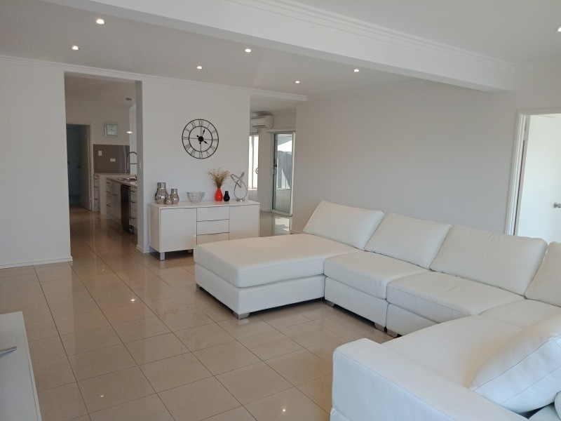 5 Auberge Lane, The Vines WA 6069