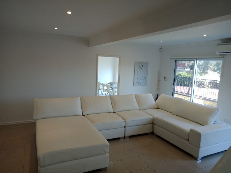 5 Auberge Lane, The Vines WA 6069