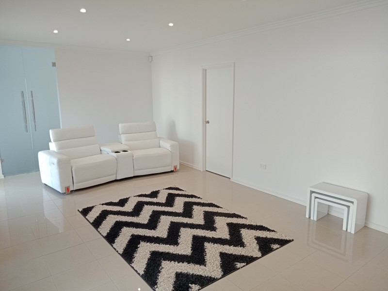 5 Auberge Lane, The Vines WA 6069