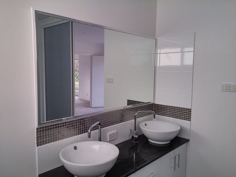 5 Auberge Lane, The Vines WA 6069