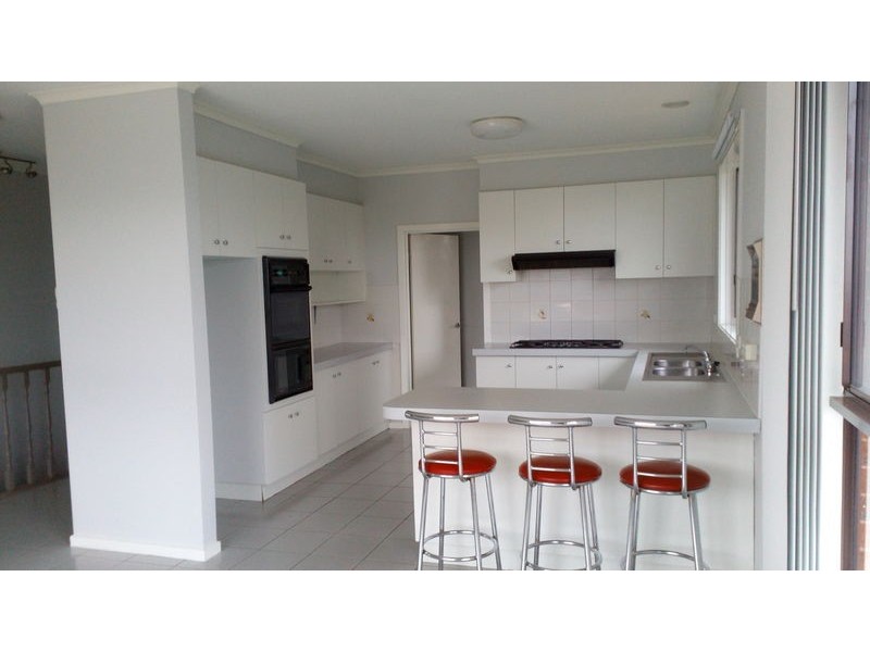 5 Cook Place, Westmeadows VIC 3049