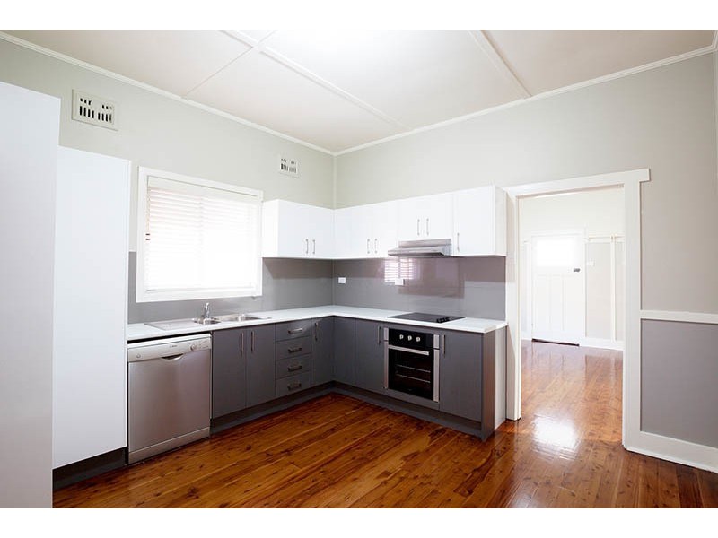 31 Fifth Street, Boolaroo NSW 2284