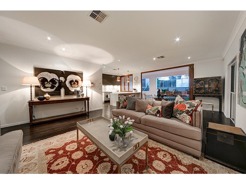 175  Mcilwraith Avenue, Norman Park QLD 4170