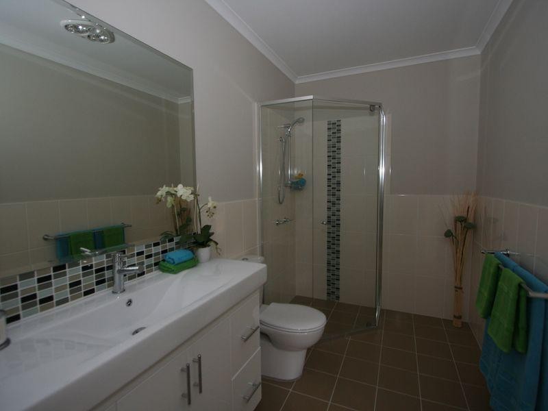 1/37 Laycock Street, Carey Bay NSW 2283