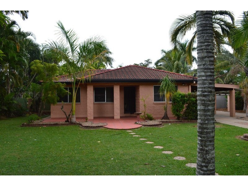 7 Santal Drive, Rasmussen QLD 4815