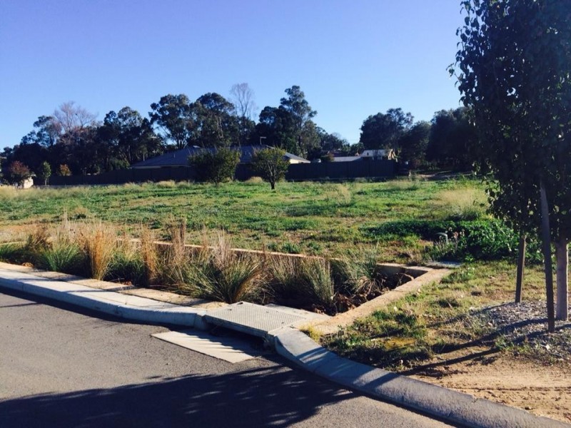 3 Fasolo Close, Lesmurdie WA 6076