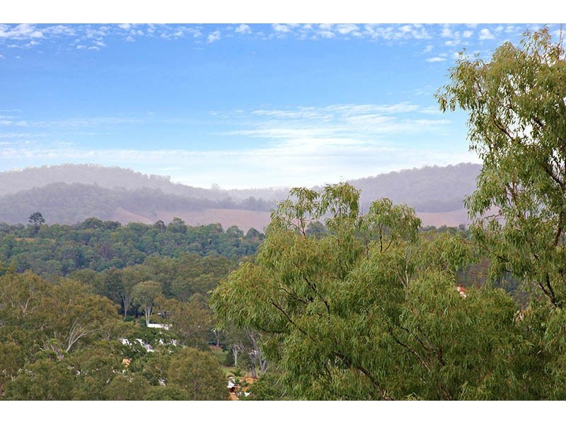 40-42 Haygarth Drive, Kooralbyn QLD 4285