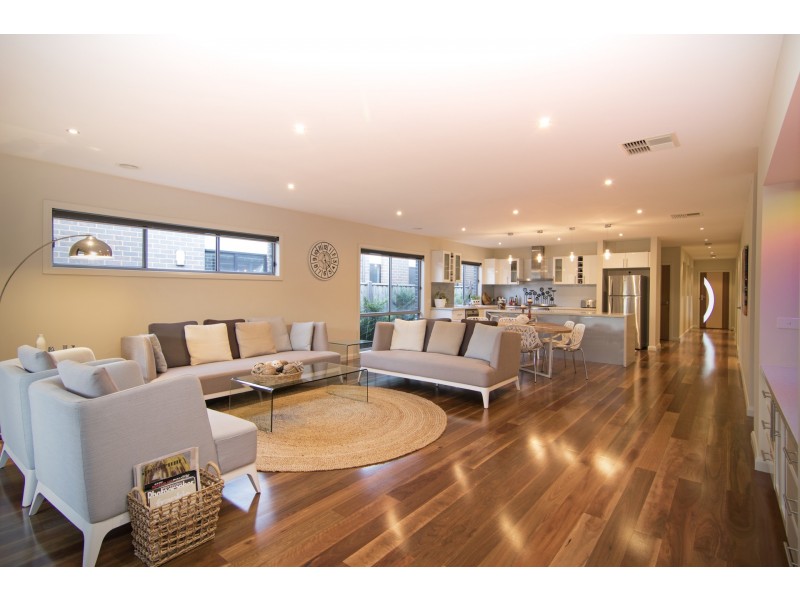 78 Lincoln Heath Boulevard, Point Cook VIC 3030