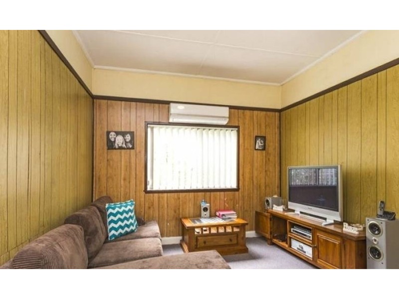 51 Dunbar street, Stockton NSW 2295