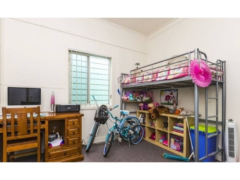 51 Dunbar street, Stockton NSW 2295