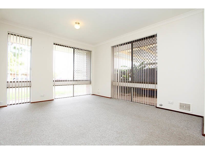 22 McKeown Court, Armadale WA 6112