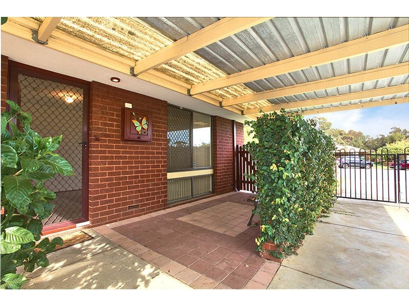 22 McKeown Court, Armadale WA 6112
