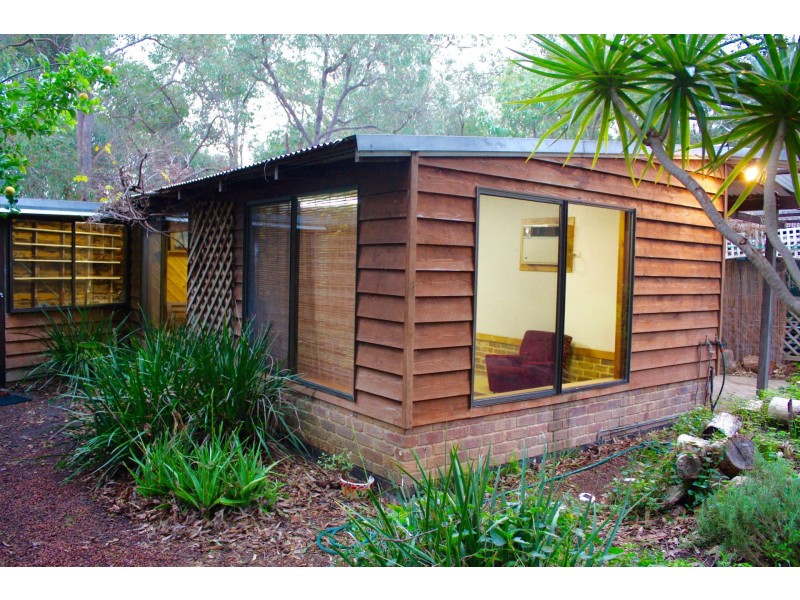 36 Hubert Street, Darlington WA 6070